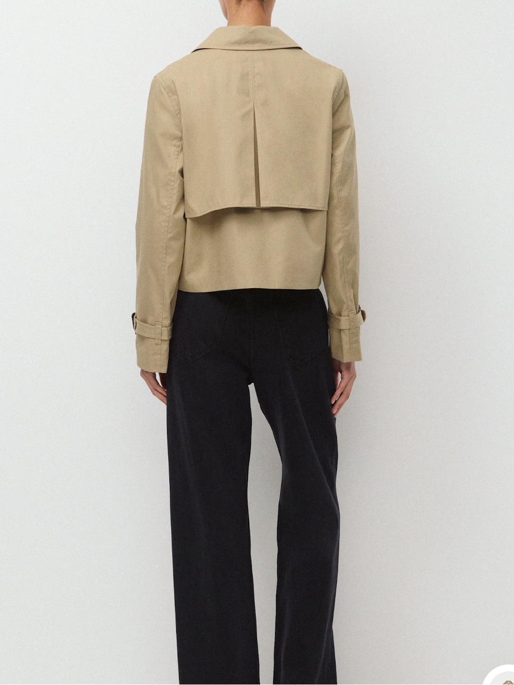 Aritzia NWT The Esquire Short Trench Coat Wicker Tan Size Small - Picture 4 of 16